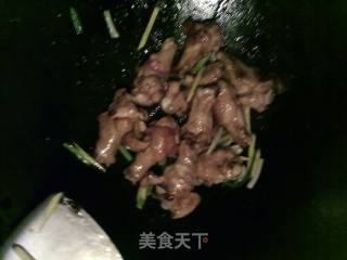 梦中美食——可乐翅根的做法步骤：6