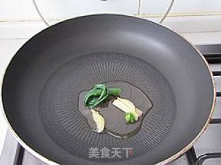 玉米粒炒肉泥的做法步骤：3