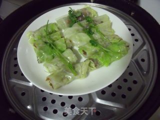 【花样包菜】为肉肉披上美丽的外衣—翠皮肉卷的做法步骤：6