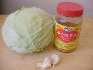 腐乳炝包菜的做法步骤：1