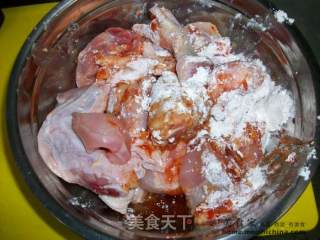 家常菜肴@@香酥辣味炸鸡块的做法步骤：3