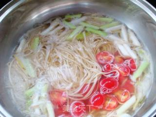 最给力的早餐--家常排骨面的做法步骤：6