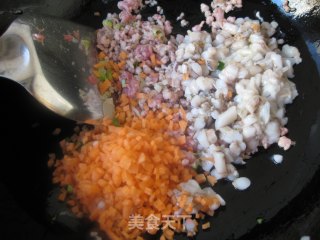 照烧鱿鱼小饭桶的做法步骤：4