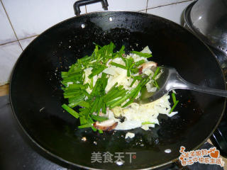 韭菜炒包菜丝的做法步骤：4