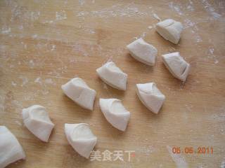 鲜肉西葫芦水饺的做法步骤：5