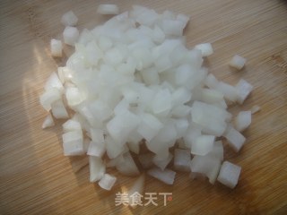酱油炒饭的做法步骤：2