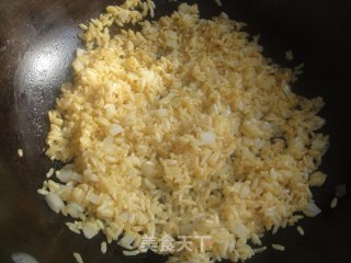 酱油炒饭的做法步骤：5