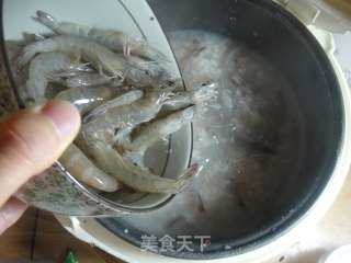 香菇鲜虾粥的做法步骤：4