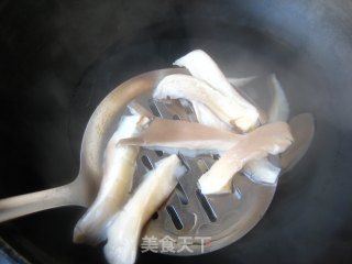 香煎牛柳串的做法步骤：1