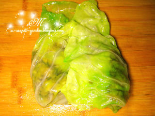娃娃赐名“朝思暮想”-大快朵颐滴包菜肉卷-减肥餐的做法步骤：6