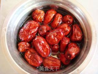 营养早餐-红枣枸杞粥的做法步骤：2
