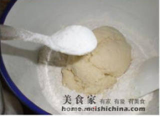 豆渣馒头的做法步骤：1