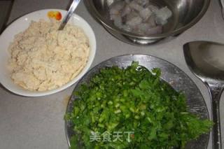 茼蒿小豆腐的做法步骤：1
