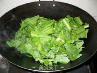 豆豉炒苦麦菜的做法步骤：5