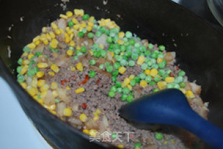 蛋饼肉末卷的做法步骤：11