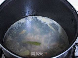 青菜牛肉煮饺子皮的做法步骤：6