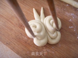 蝴蝶馒头---100%健康无添加的做法步骤：8