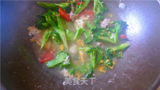 西兰花瘦肉汤的做法步骤：4