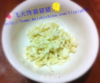 小炒嫩南瓜的做法步骤：1