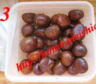 糖炒栗子—五分钟的微波炉美食的做法步骤：3