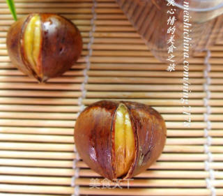 糖炒栗子—五分钟的微波炉美食的做法步骤：7