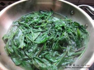 豆干丁拌马兰头的做法步骤：5