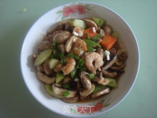 磨菇炒虾仁的做法步骤：5
