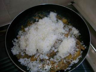 十分钟炒饭十分好吃@@炒咖喱鸡饭的做法步骤：3