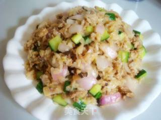 黄瓜肉末炒饭的做法步骤：6