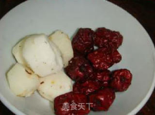 黄豆煲猪尾骨的做法步骤：3