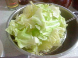 失败的呛炒包菜的做法步骤：1