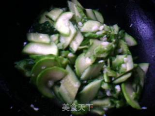 蒜茸瓜片的做法步骤：11