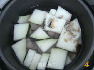 冬瓜竹豆薏米排骨汤的做法步骤：4
