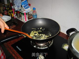 鱼付炒土豆片的做法步骤：2