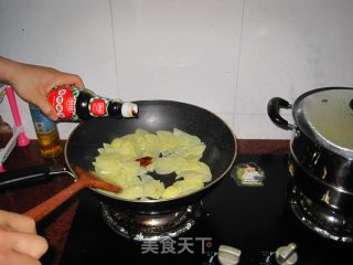鱼付炒土豆片的做法步骤：8
