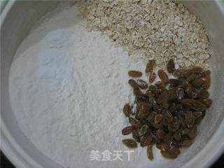 燕麦葡萄干甜饼的做法步骤：1