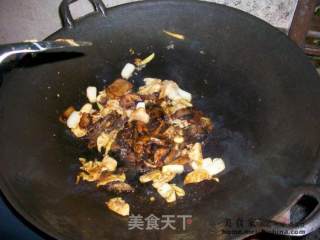 简易版家乡小炒＠＠蛋丝炒米粉的做法步骤：8