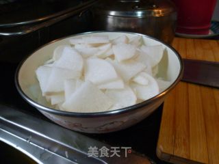 爽脆酱萝卜的做法步骤：1