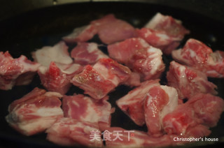 喝了还想喝，意犹未尽，详解排骨玉米汤小褒，配图版的做法步骤：5