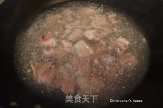 喝了还想喝，意犹未尽，详解排骨玉米汤小褒，配图版的做法步骤：7