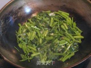 蒜香空心菜的做法步骤：5