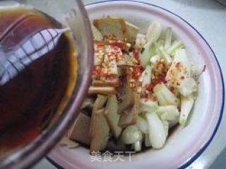 凉拌藠头素香糕的做法步骤：5