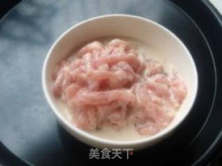 泡椒肉丝的做法步骤：2