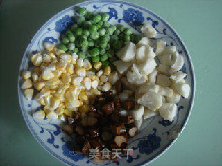 夏日风情--什蔬小炒的做法步骤：2