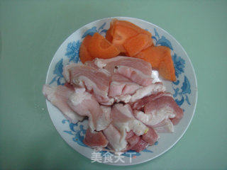 五花肉炒香菇的做法步骤：1