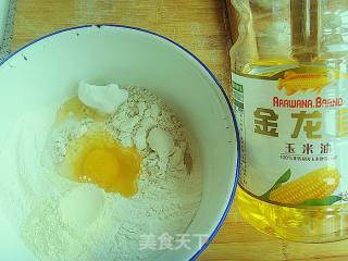 全麦豆沙卷排包的做法步骤：1