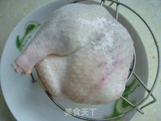 咸水鸭的做法步骤：1