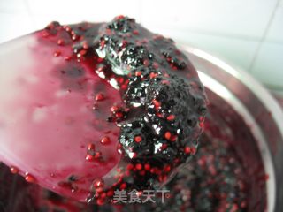 酸酸甜甜的新鲜——桑葚果酱的做法步骤：9