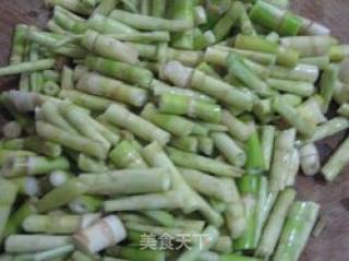 排骨炖小笋的做法步骤：2