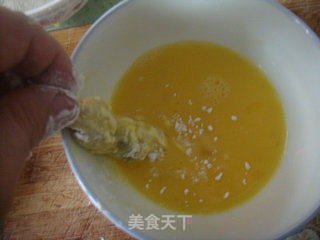 美味椒盐蛏子的做法步骤：3
